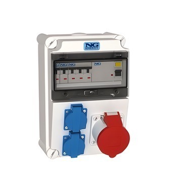 Skříň zásuvková NG Zásuvková kombinace zás. 1x CEE 32A 5p 400V, 2x 16A 230V, chránič 4p