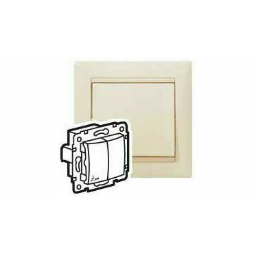 LEG 774198 VA BÉŽ. 2XSTŘ.PŘEP. Č.6+6 IP44