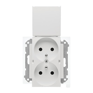 Zásuvka SIMON TGZ2BMCZ.01/114, 1 nás., IP44, cl., těsnění, světle šedá mat
