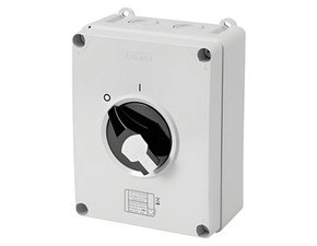 Vačkový vypínač nástěnný GEWISS GW70419P, 0/1 ovládací, 80 a 3p, uzamyk. černý knoflík, IP65