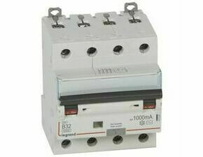 Chránič kombinovaný LEGRAND 411381 DX3 KOMB. 4P B32 100MA AC 6KA