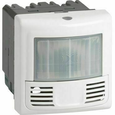 LEG 078486 MOSLM US/PIR 180° IP41 8M BUS