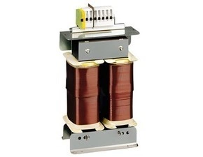 LEG 044271 TR:4000VA 230/400±15V;115/230V