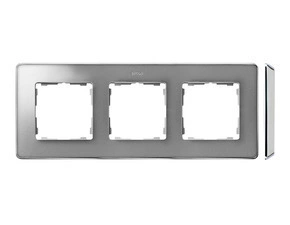 SIMON 82 Detail 8201630-093 rámeček 3 - násobný Detail SELECT-kov, hliník / základna chróm
