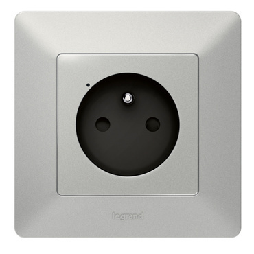 LEG 752393 VALLNA ZÁSUVKA 2P+T HLINÍK