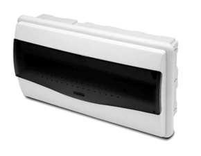 Rozvodnice zápustná FAM Rozvodnice NUOVA 3518 IP40, 17,5mod., průhl. dveře, 215x370x100mm