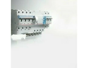 Jistič dvoupolový LEGRAND 409775 DX3 2P C80 25KA