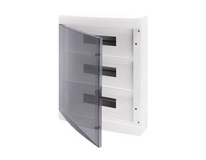 Dekor. rozvaděč nástěnný GEWISS GW40051BD, 54m (18x3) ip40, 2ks n/pe svorkovnice, kouřová dvířka