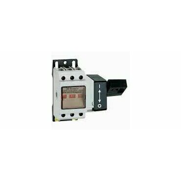 LEG 022507 VISTOP 4P 32A BOČNÍ OVL.