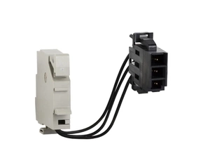 SCHN LV847849SP 3-pinový konektor pomocných obvodů - výsuvný MTZ2/3