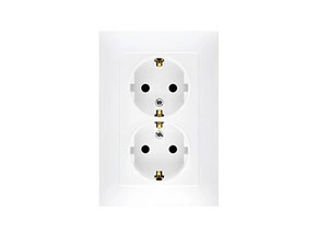 Zásuvka Schuko SIMON 10 CGSZ2/11, 2 násobná, s uzemněním, 16 A/250 V~, šroubové svorky, bílá