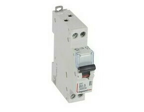 Jistič dvoupolový LEGRAND 407467 DX3 1P+N B0,5 6/10KA