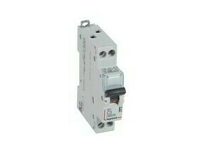 Jistič dvoupolový LEGRAND 407736 DX3 1P+N C3 6/10KA