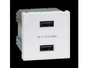 SIMON K126E/9 USB nabíječka K45 USB 2.0 - A 5V DC 2,1A 45×45mm čistě bílá