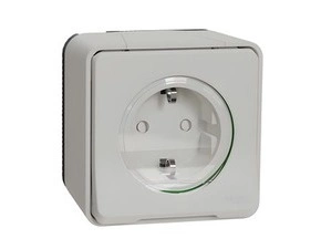 SCHN MUR39206 Mureva Styl - Kompletní zásuvka 16A Schuko, clonky, šroubová, IP55, povrchová, Bílá
