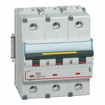 Jistič třípolový LEGRAND 409015 DX3 3P B80 10000A/16KA