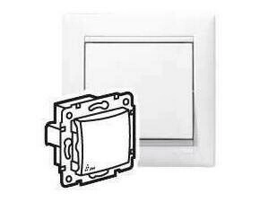 LEG 770097 VA BÍLÁ KŘÍŽOVÝ PŘEP. Č.7 IP44