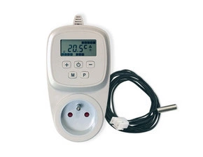 FENIX 8520005 Zásuvkový termostat HT-600 Programovatelný, možnost připojení externí sondy