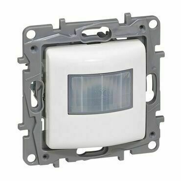 LEG 764582 NIL AUT.SPÍNAČ 3VODIČE BÍLÁ