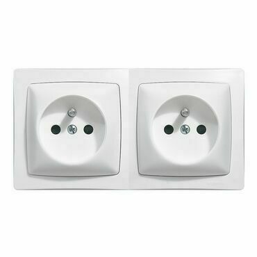 Zásuvka dvojnásobná 2x2P+T LEG 086078 Oteo