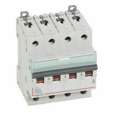 Jistič čtyřpolový LEGRAND 409067 DX3 4P B25 10000A/16KA
