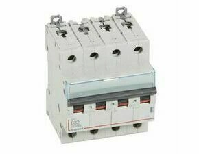 Jistič čtyřpolový LEGRAND 409068 DX3 4P B32 10000A/16KA
