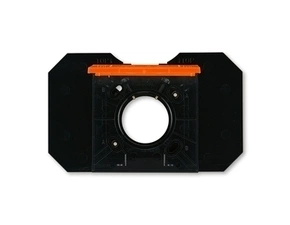 Zásuvka centrálního vysávání ABB Levit 5530H-C67107 66, oranžová/kouř. černá, se základnou