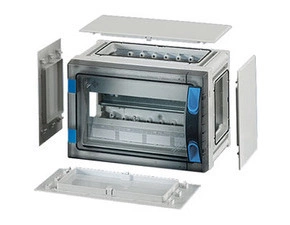 HEN FP 1108 Jističová skříň 9 modulů, se svorkovnicí PE/N, s bočními stěnami