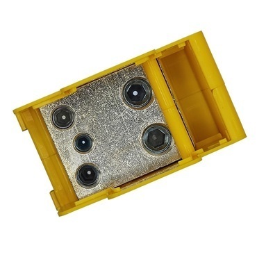 BEČOV UB2120AK24 Distribuční blok DTB 2x120/2x95+1x50 žluto-zelený