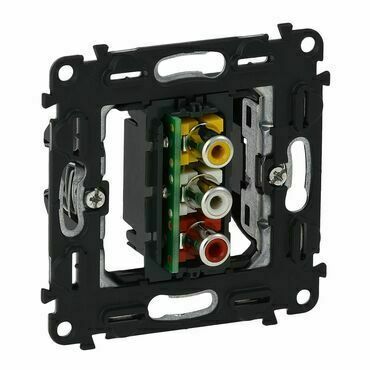 Zásuvka 3xRCA LEG 753075 Valena Life