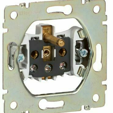 LEG 775927 GL ZÁSUVKA 2P+T