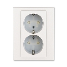 ABB 5522H-C03457 68 Jiné systémy zásuvek Zásuvka dvojnásobná s ochrannými kontakty (podle DIN), s cl