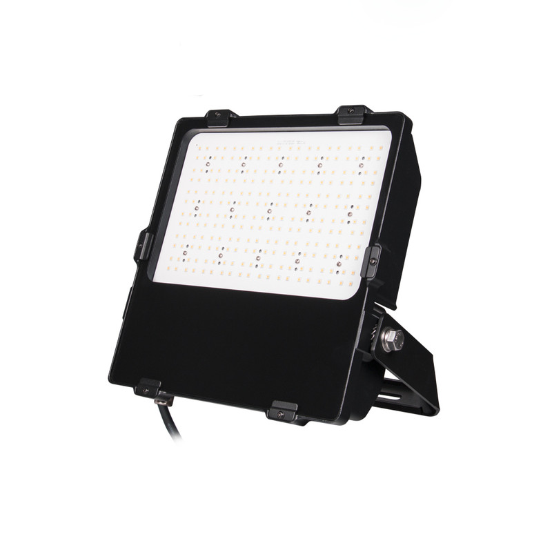 LED reflektor MC LED Delta 200, 4000K, 200W, vyzařovací úhel 120°, bez optiky