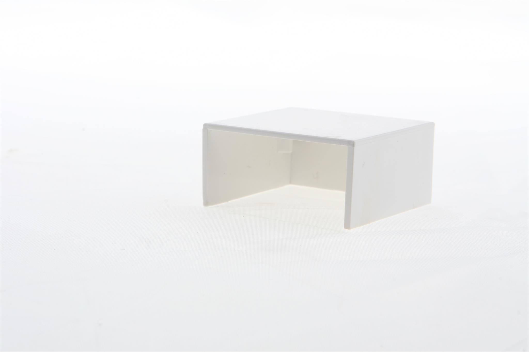 MALPRO 63015 Koncovka 30x15mm, bílá
