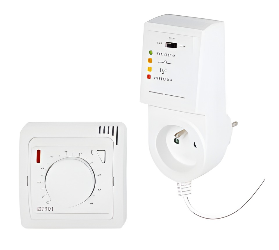 ELB 0613 BT013 Bezdrátový Prostorový Termostat  digitální