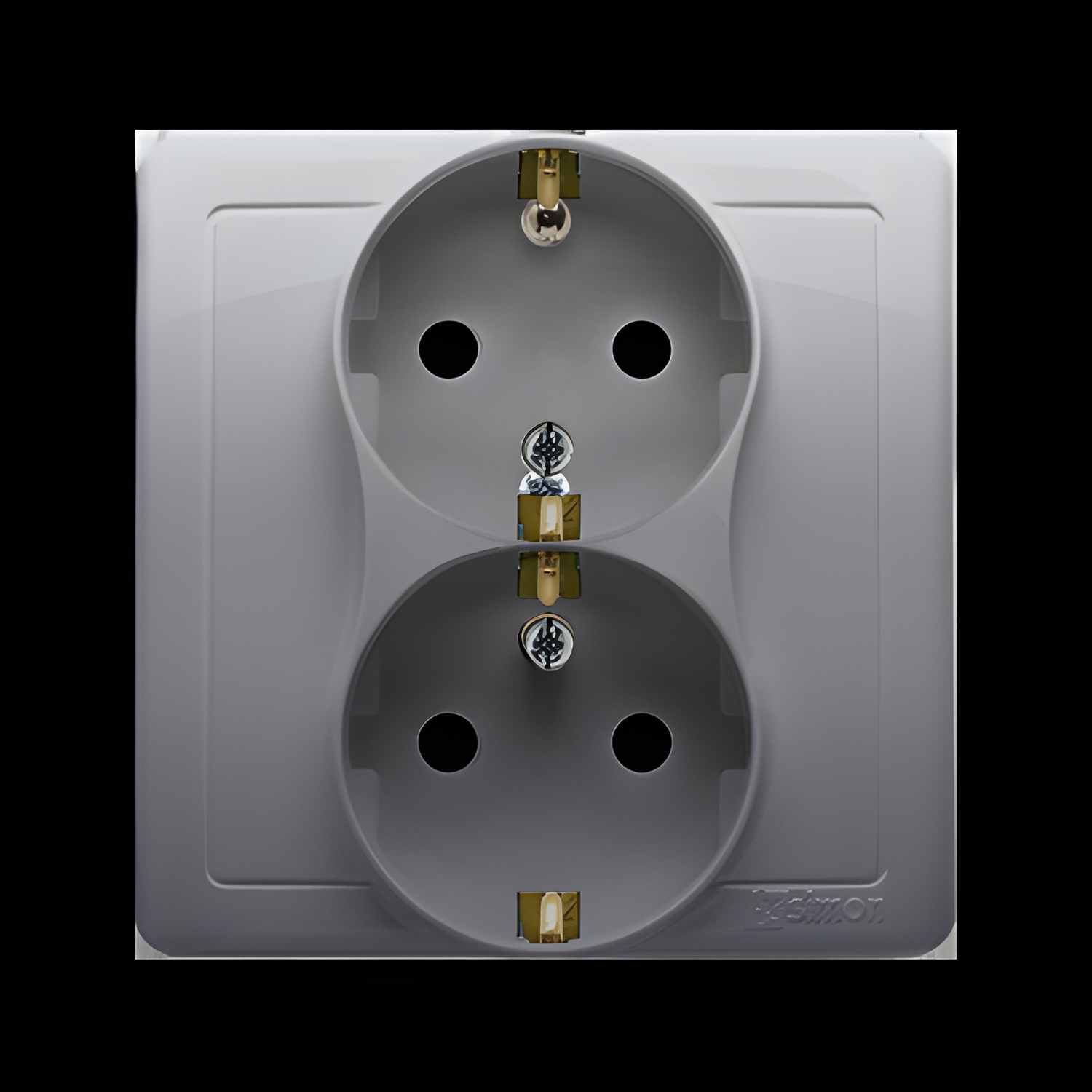 Zásuvka Schuko SIMON BASIC BGSZ2Z/43, 2 nás., cl., 16A/250V~, šr. sv., stříbrná