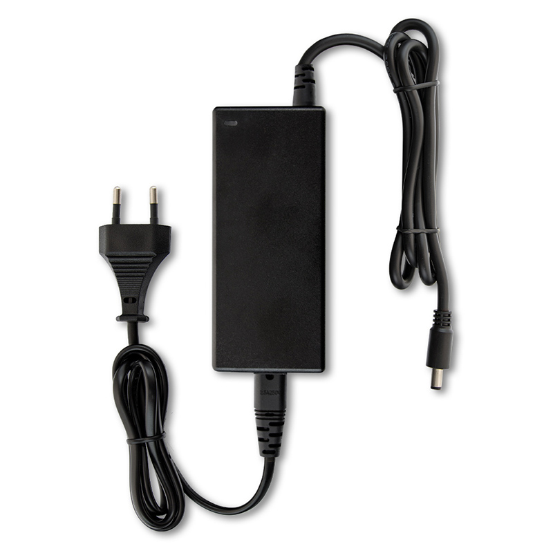 Adaptér napájecí MC LED adaptér 60W, DC 24V/2,5A, IP20, černý plast, s vidlicí
