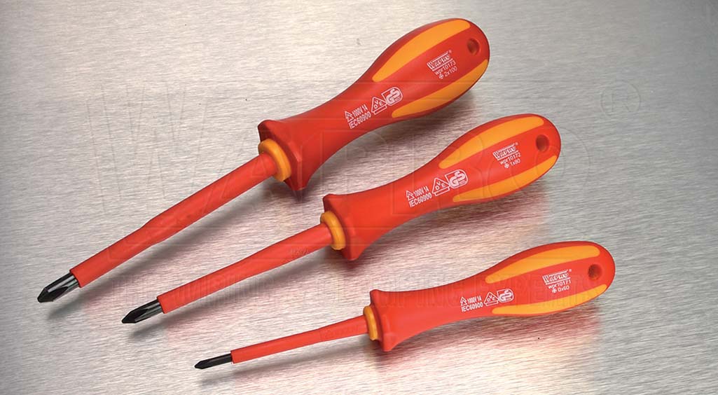 wpr10172 22-PH1 Izolovaný elektrikářský šroubovák křížový Phillips , pro práci do 1000V, hrot PH 1,