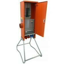 NG Staveništní rozváděč pro přímé měření 40A (PRE) zás. 1x 32A/5p/400V, 1x 16A/5p/400V, 4x 230V, hl