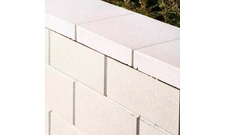 Tvárnice plotová BEST LUNETA IV bílá 200×400×200 mm