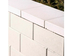 Tvárnice plotová BEST LUNETA IV bílá 200×400×200 mm