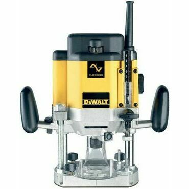 Frézka vrchní DeWALT DW625E