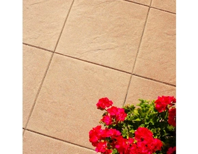 Dlažba betonová BEST TERASOVÁ reliéfní rubio tryskaný karamel 500×500×50 mm