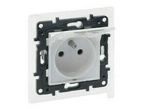 Zásuvka 230 V jednonásobná Legrand Niloé Step IP 44 bílá
