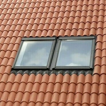 Lemování kombi Velux EKW 0002H MK06 na profilovanou střešní krytinu