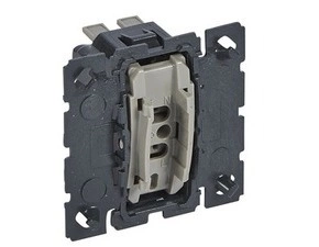 Přepínač střídavý řazení 6 Legrand Celiane