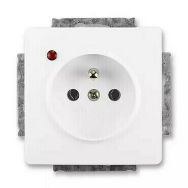 Zásuvka 230 V jednonásobná ABB Swing jasně bílá