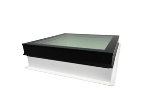 Světlík plochý fixní DEKLIGHT NO FRAME/RAL 7021 FIX trojsklo manžeta 15 cm 100×100 cm