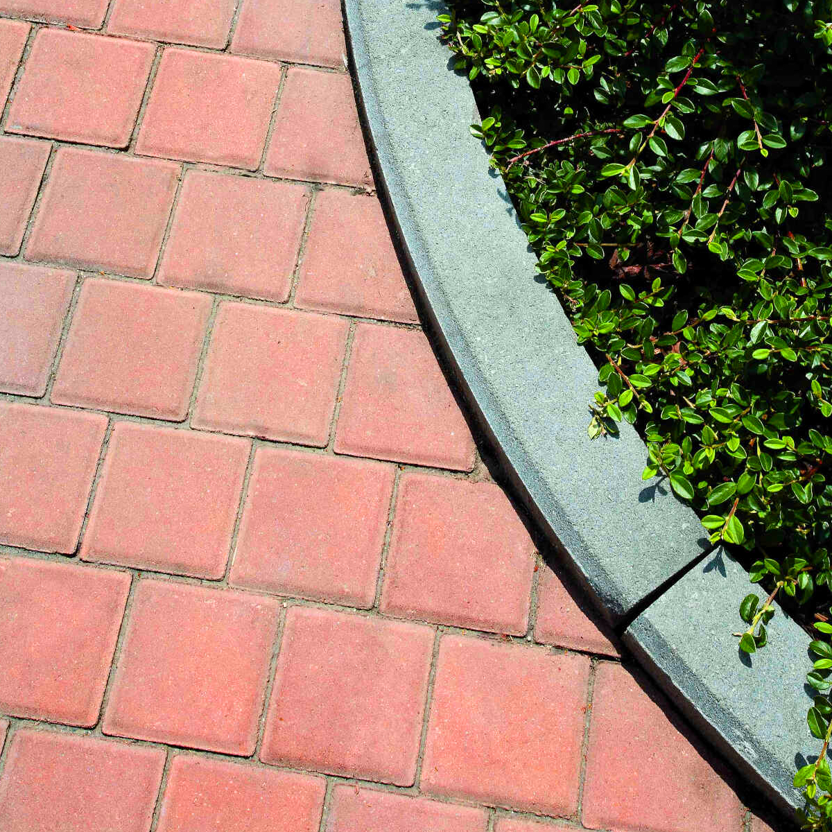 Dlažba betonová BEST MOZAIK standard červená výška 60 mm