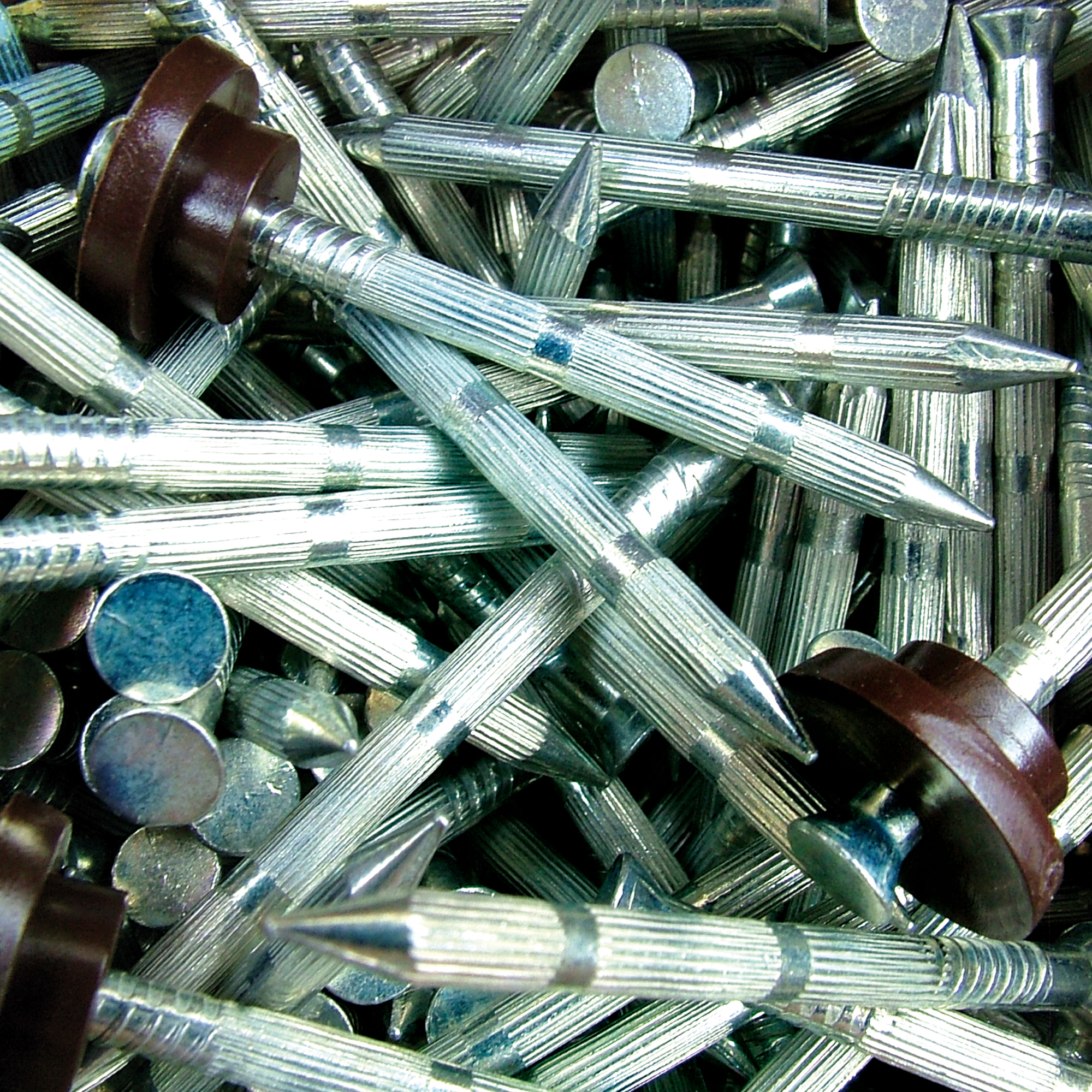 Hřeb pevnostní drážkový DEKDREN 50 mm (250 ks/bal.)